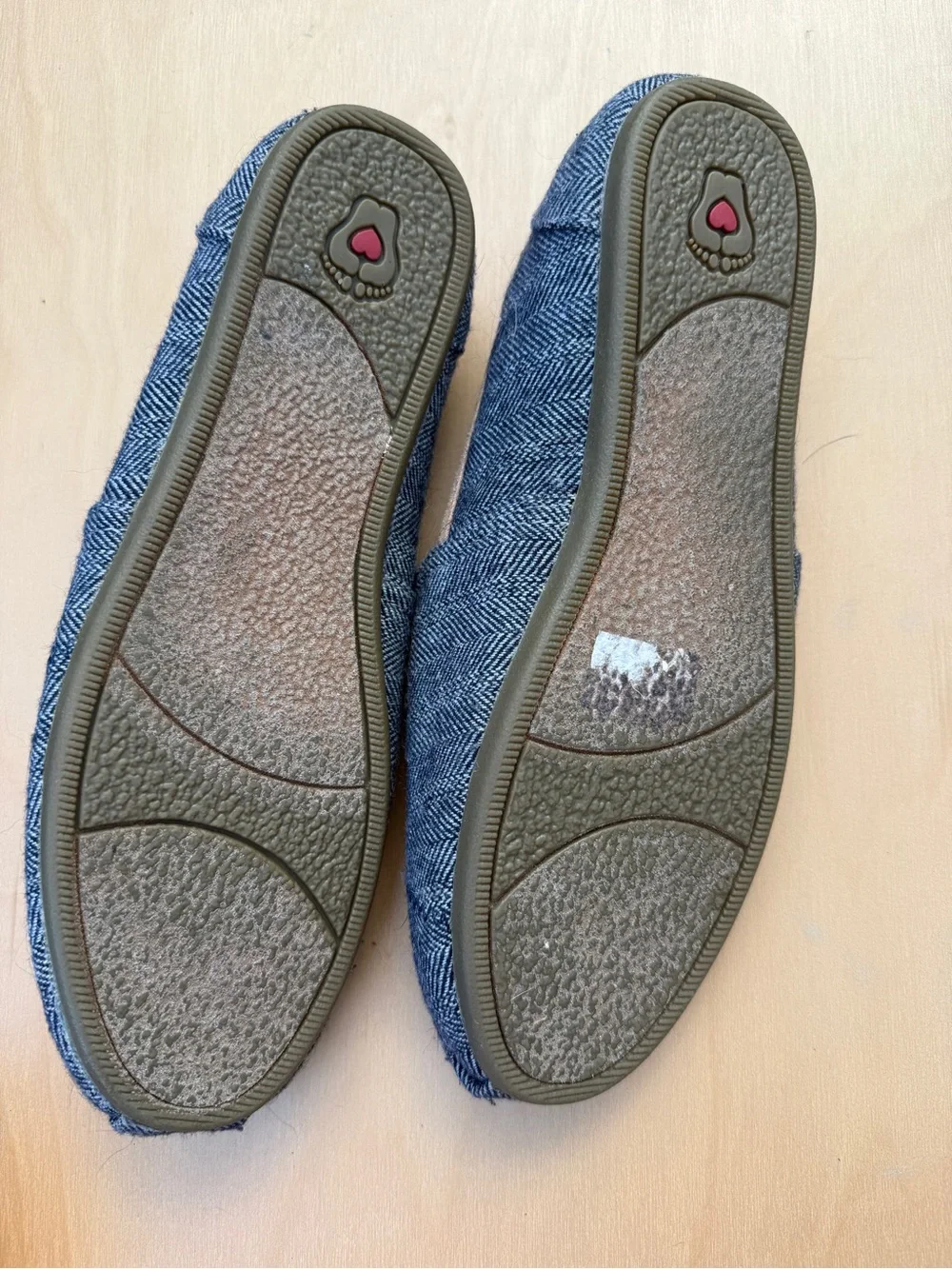 Skechers BOBS Plush - Pine Cones alpargata slip-on flats Womens 9 Granola Girl
